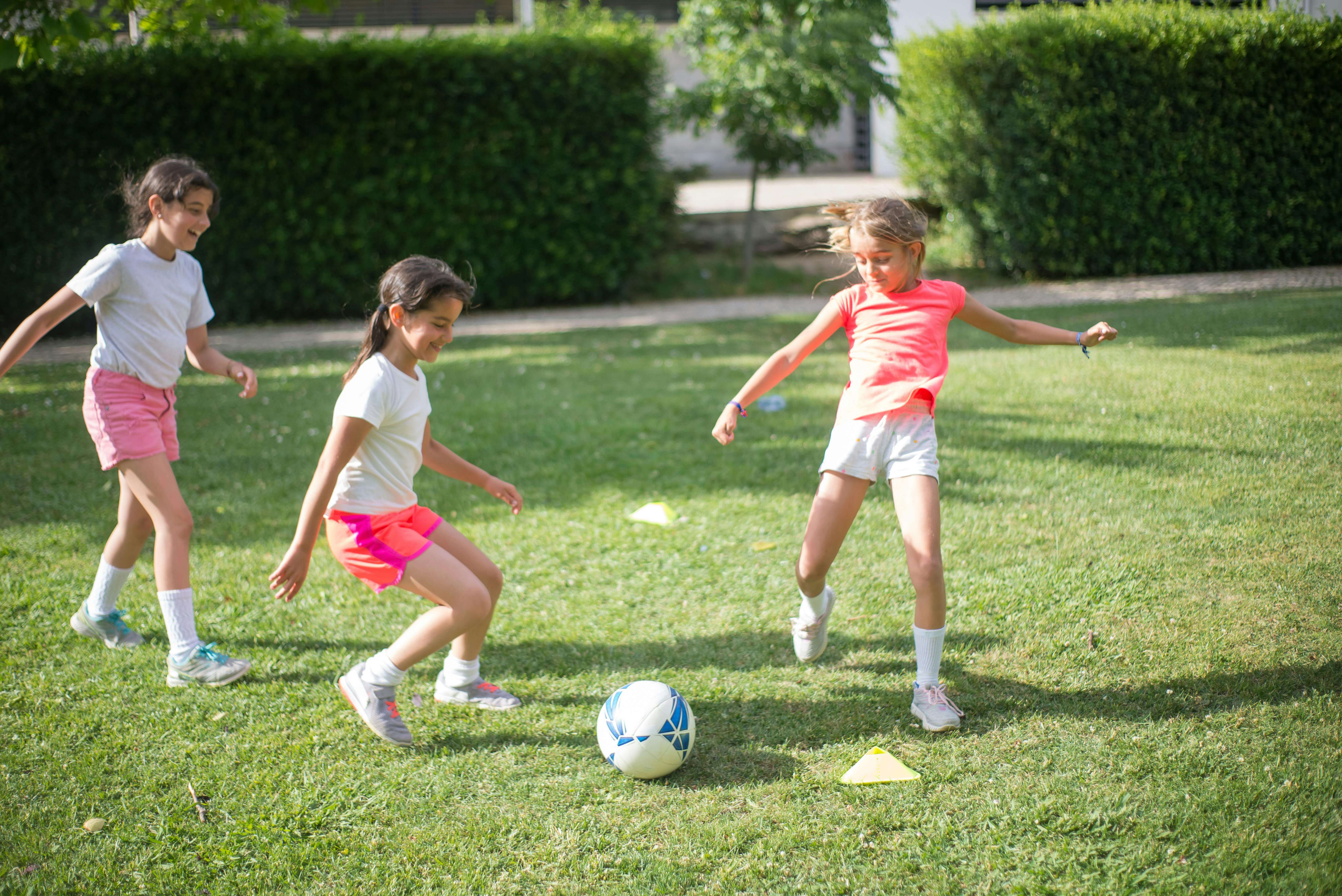 girlsplayingsoccer