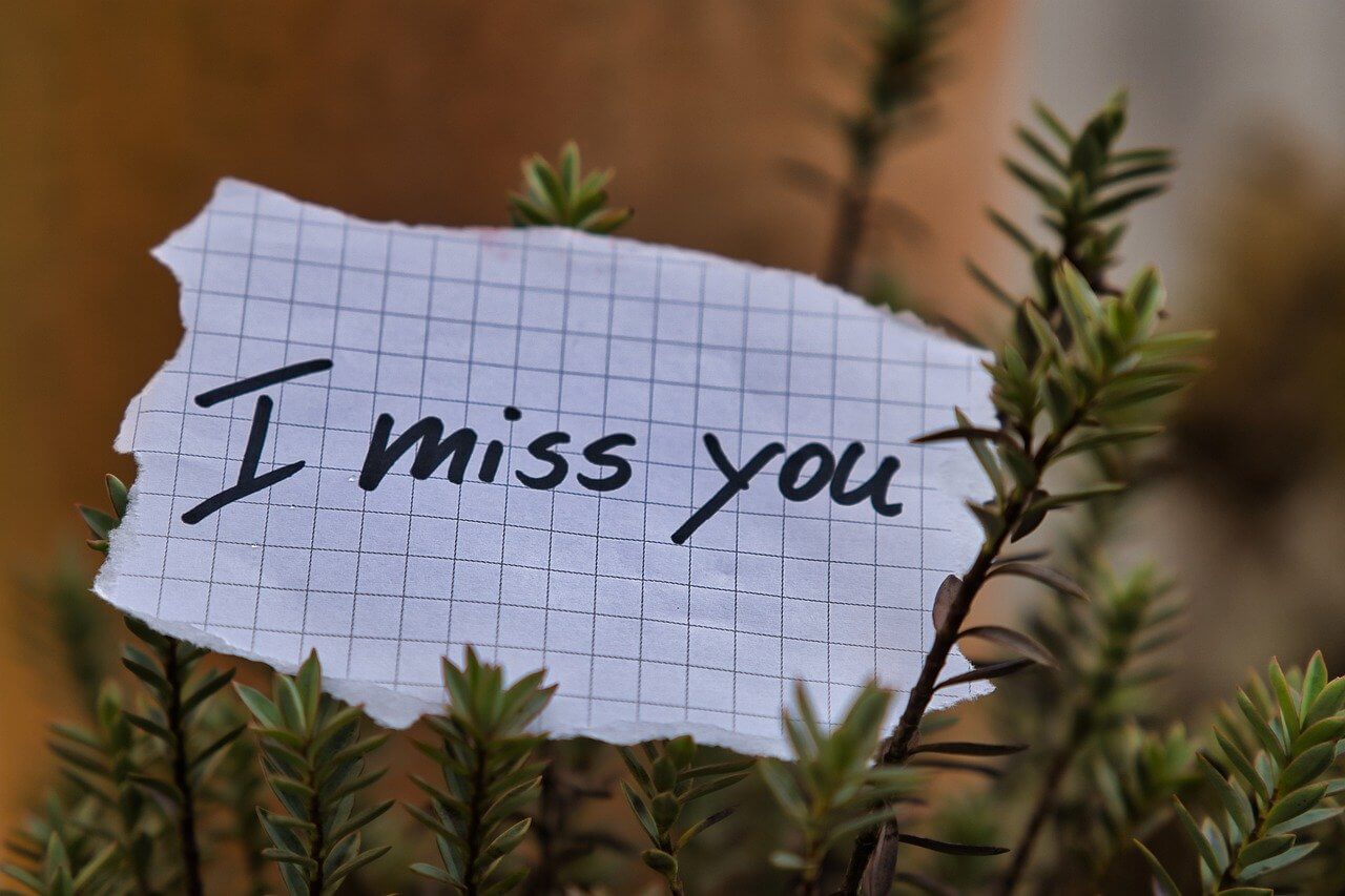 I miss you note.